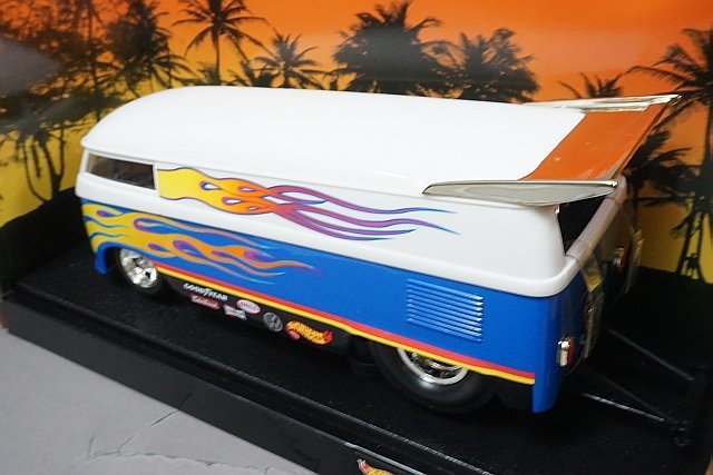 Hot Wheels ホットウィール 1/18 VW フォルクスワーゲン Customized VW Drag Bus ドラッグバス ホワイト / ブルー 26416_画像2