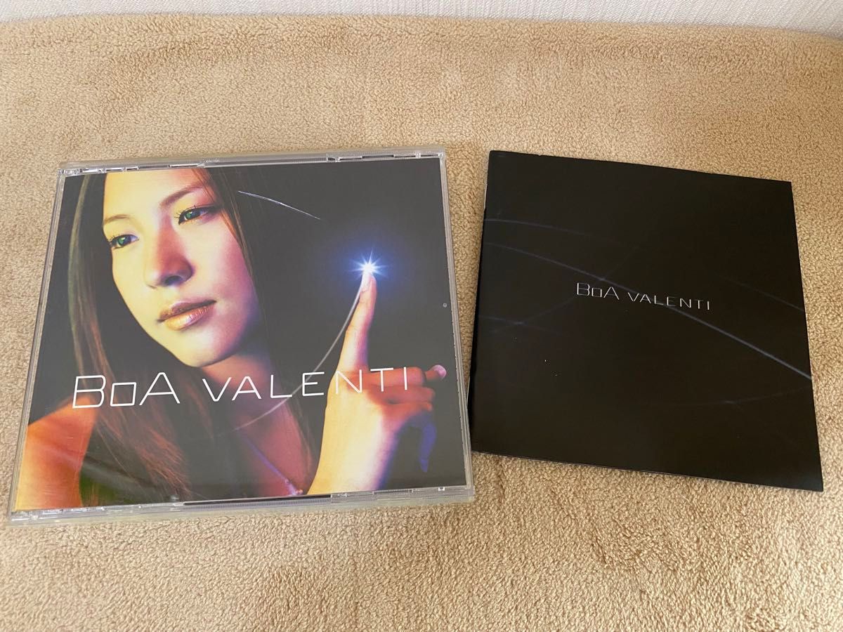 BoA  VALENTI  初回盤　CD ＋ DVD 