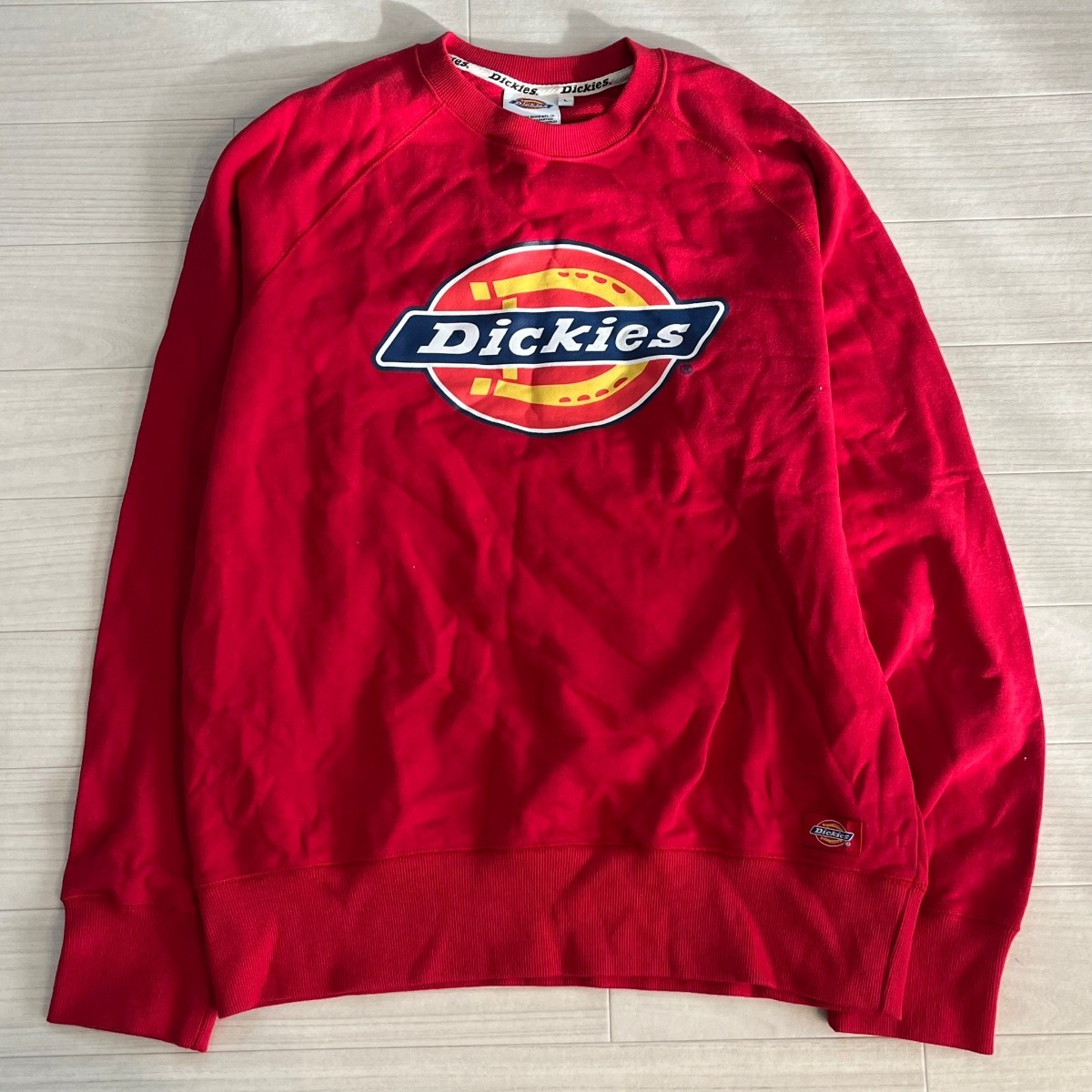 Dickies ディッキーズ 新品タグ付き 前面ビッグプリント トレーナー スウェットトレーナー　レッド　サイズL　長袖_画像1