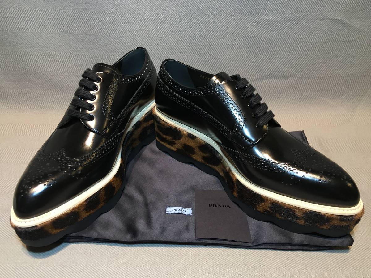 耐熱 二層 足あとぐらす (M) PRADA プラダ 靴 レザー 厚底 ウイング 耐熱 二層 足あとぐらす (M) PRADA プラダ 靴 レザー 厚底 ウイング