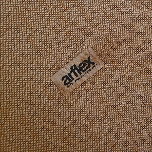 arflex ダイニングチェア 椅子 ファブリック モダン 高級 ハイクラス アルフレックス イタリア_NU NTの画像3