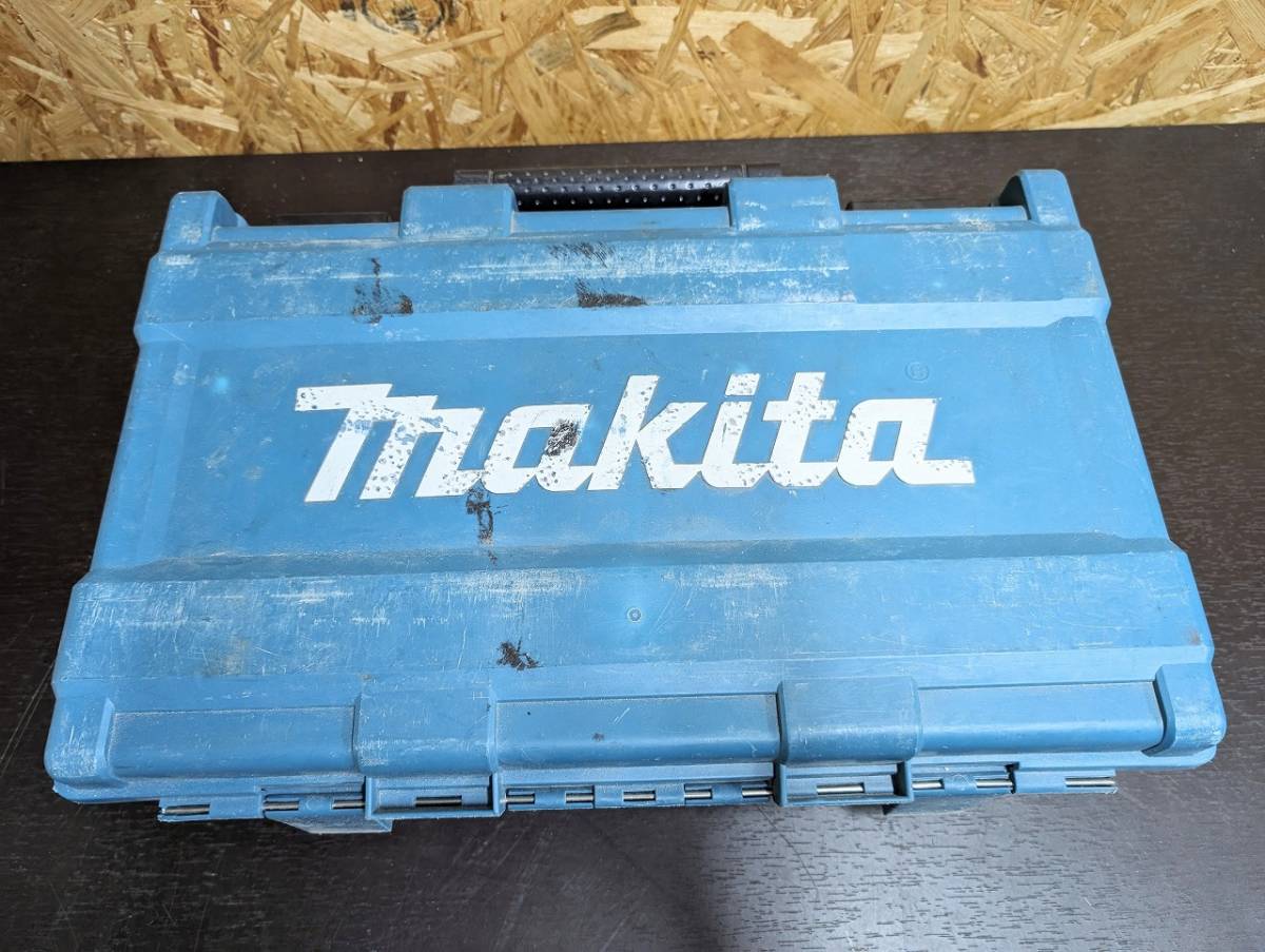 マキタ 10.8V 16mm 充電式 ハンマドリル HR166D + バッテリー×2個 充電器 専用ケース 稼動品 makita_画像4