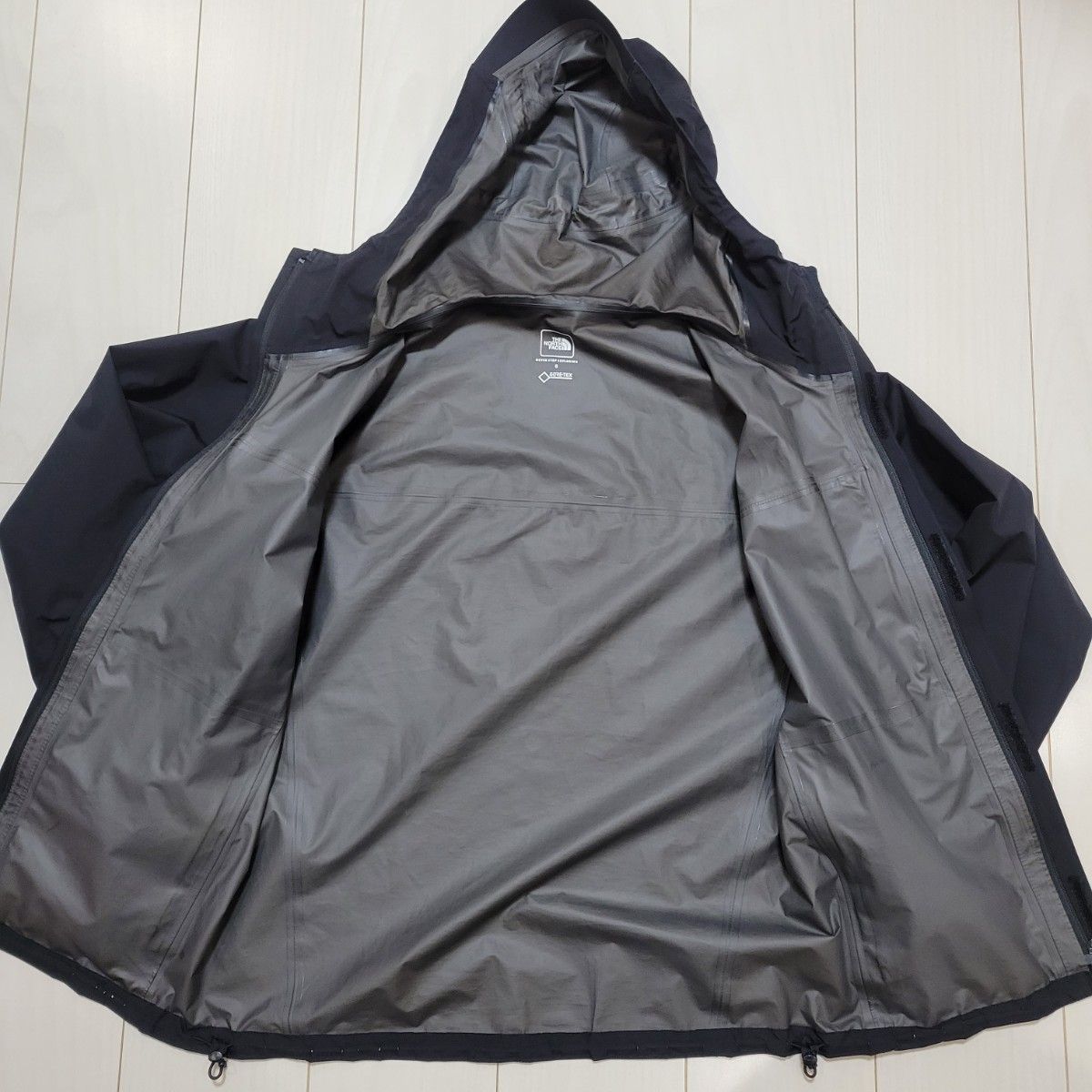 the north face cloud jacket black small