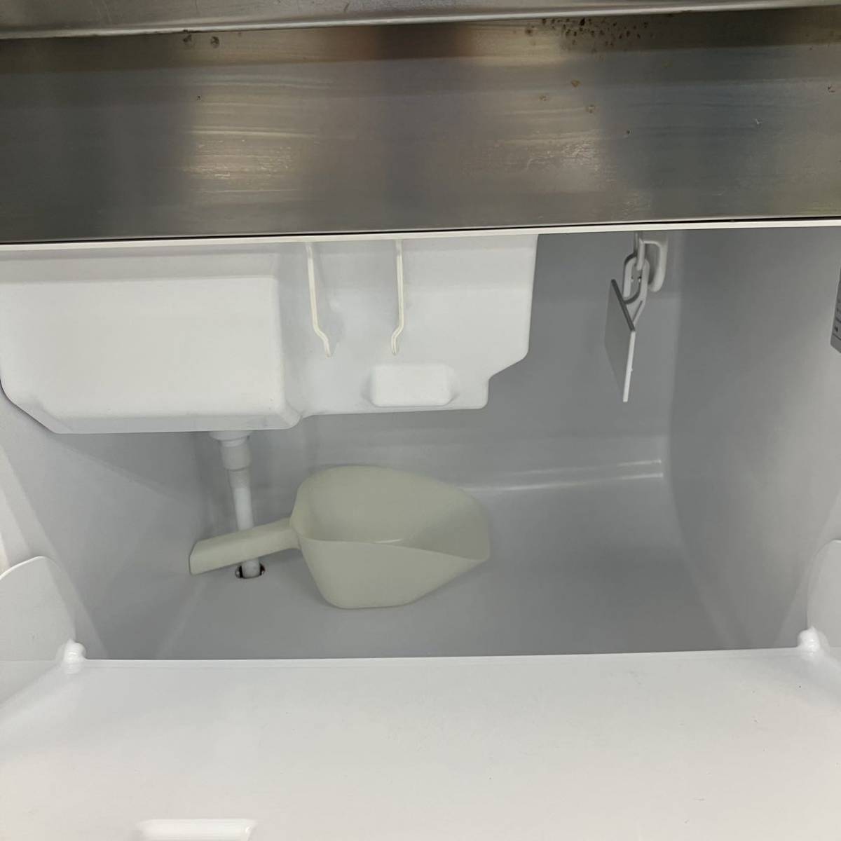 ●【売り切り】HOSHIZAKIホシザキ ホシザキキューブアイスメーカー 全自動製氷機 IM-35M-1厨房機器 業務用 現状品_画像2