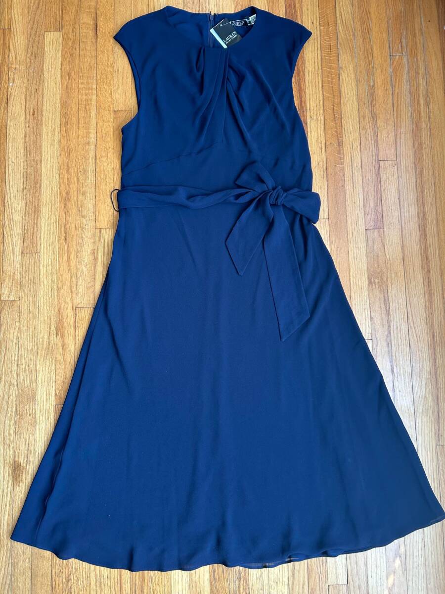  price cut < domestic sending > new goods! Ralph Lauren! navy blue, pin tuck trim Sara Sara dress US.10