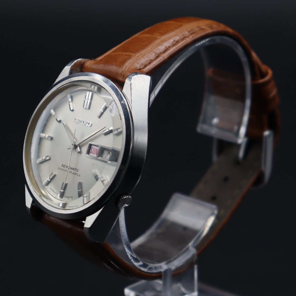 SEIKOMATIC セイコーマチック 35石 6218-8000 自動巻き イルカ王冠マーク 1966年製 英デイデイト 新品革ベルト アンティーク メンズ腕時計_画像2