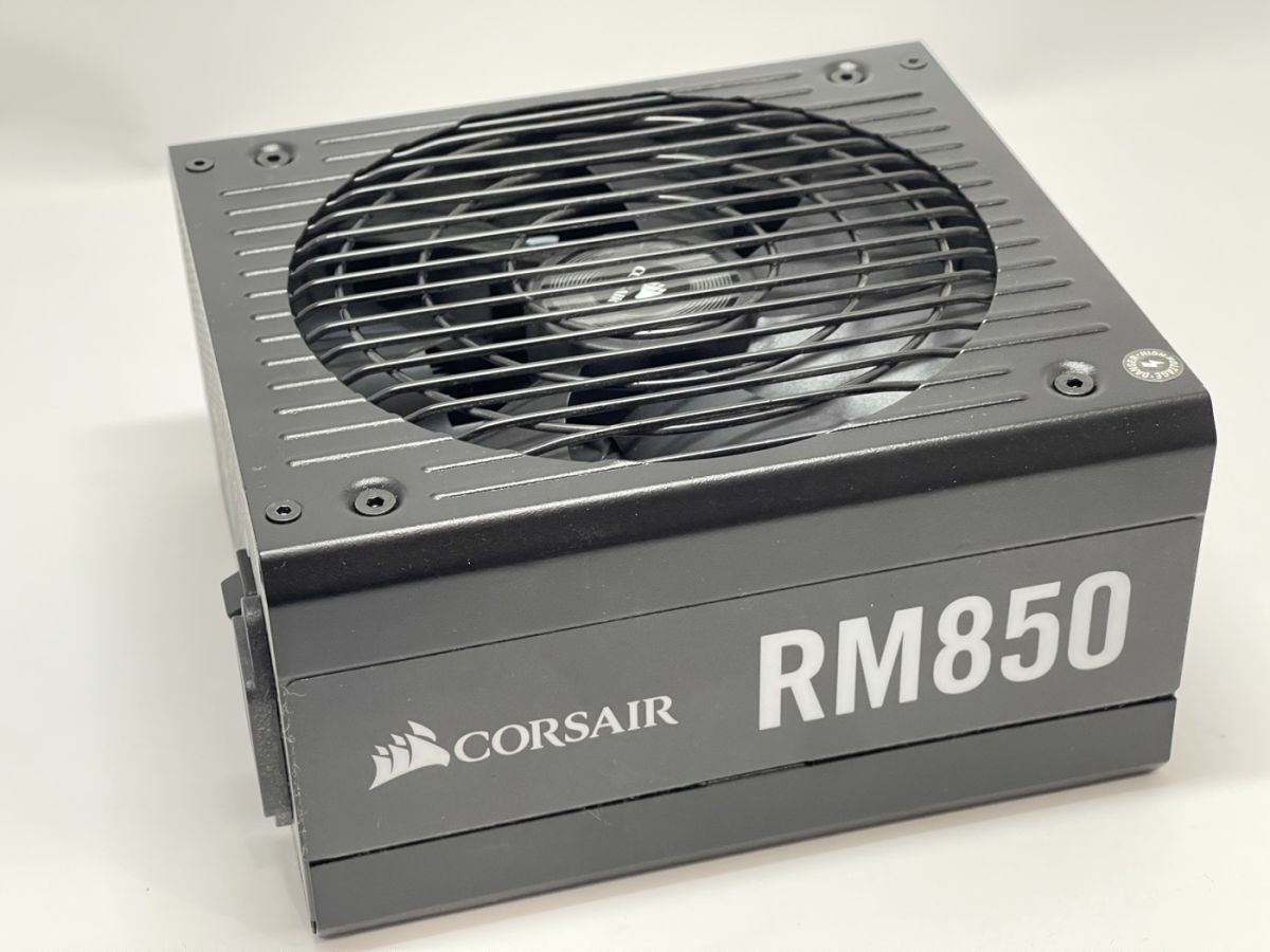 【中古】CORSAIR RM850 ケーブル一部欠品【2424010004755】_画像2