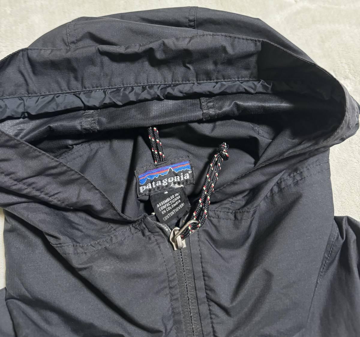 patagonia エッセンシャルプルオーバー 黒 ブラック S パーカー パタゴニア ナイロンジャケット / ダスパーカー インファーノ 501XX