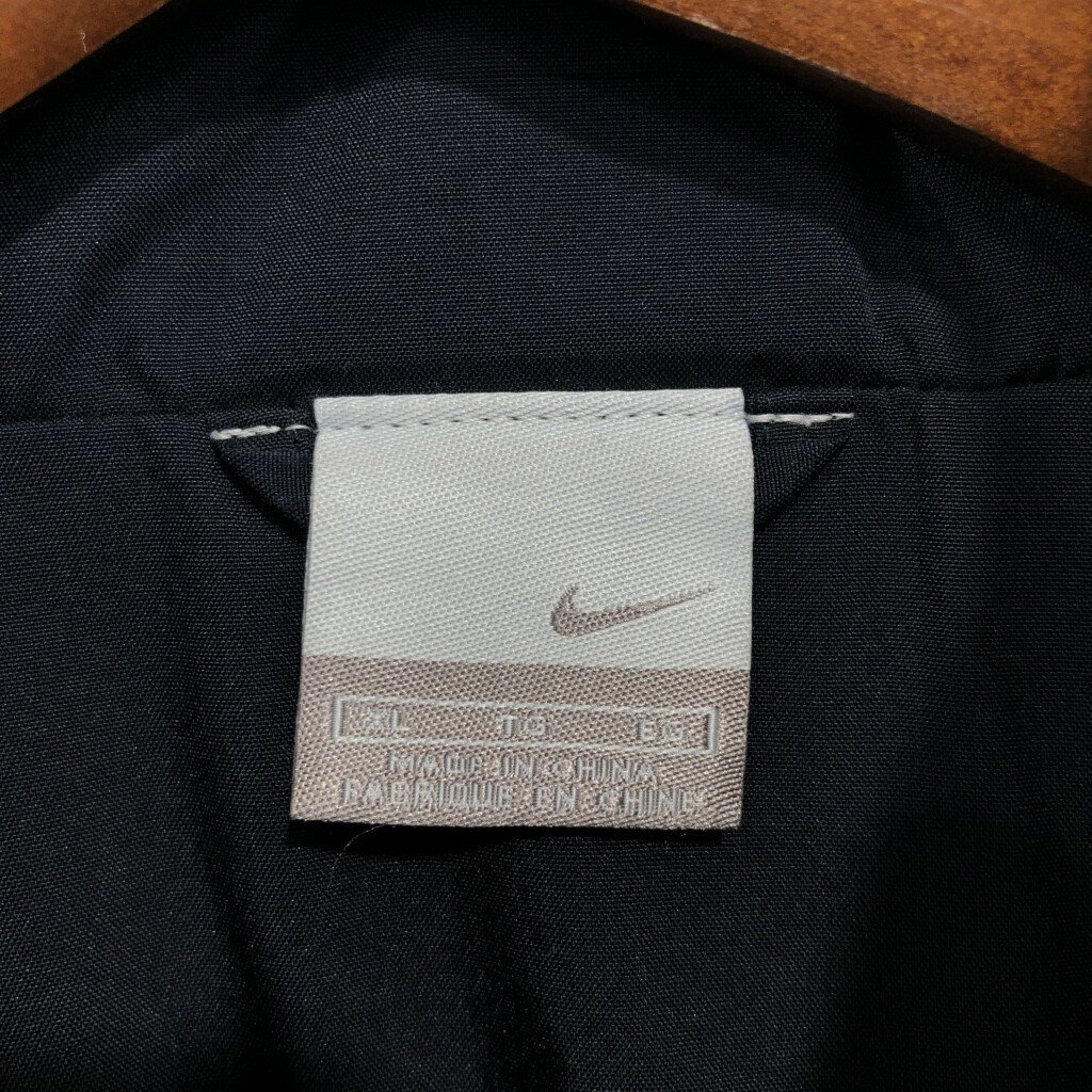 2000年代〜 NIKE ナイキ ウィンドブレーカー ジャケット アウター スポーツ ワンポイントロゴ ブラック (メンズ XL) 中古 古着 P8522_画像6