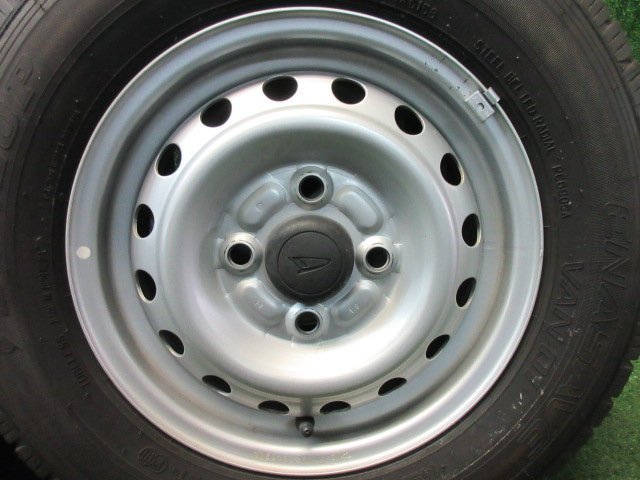 ダイハツ 純正 スチール 12インチ 12x4.00B PCD100 +? 4H 145/80R12 4本　ハイゼット 等　　2024.2.3.O.1-A50_付属品は画像で全てとなります