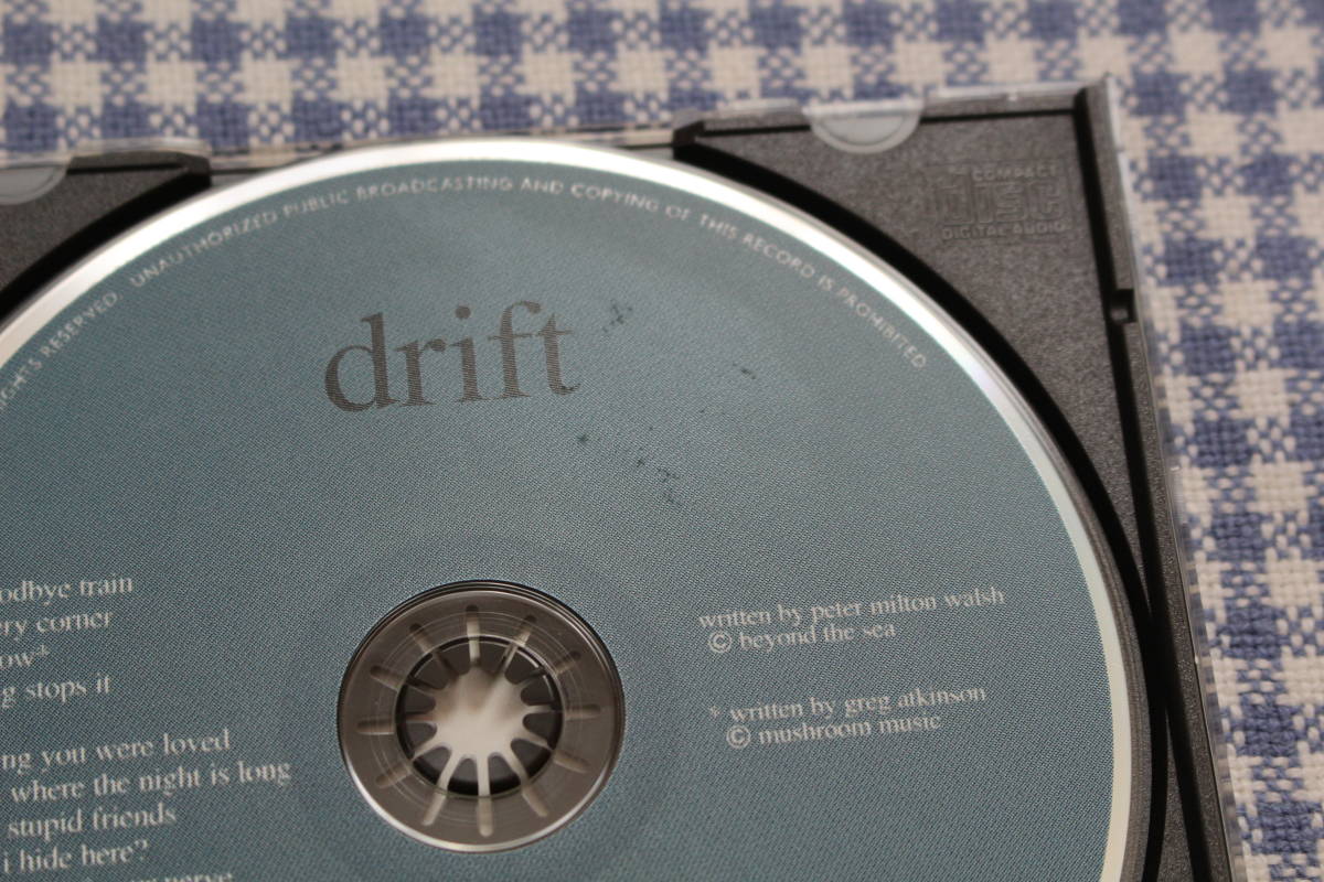 CD　輸入盤　廃盤　the Apartments　drift　ネオアコ本掲載バンド　ギターポップ　貴重_画像4