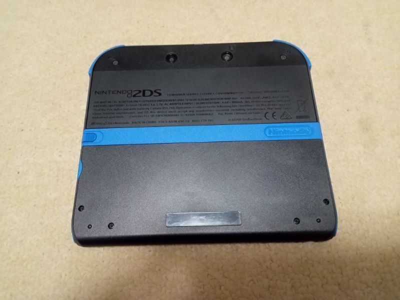 2DS 本体(ブルー)　欧州版　海外版　中古