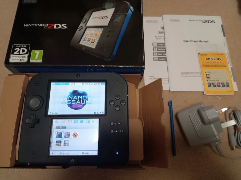 7000円 2DS 本体(クリアレッド) 欧州版 海外版 中古 7000円 2DS 本体(クリアレッド) 欧州版 海外版 中古