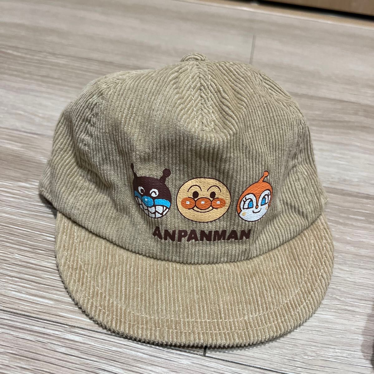 アンパンマン帽子　ニット帽とキャップのセット