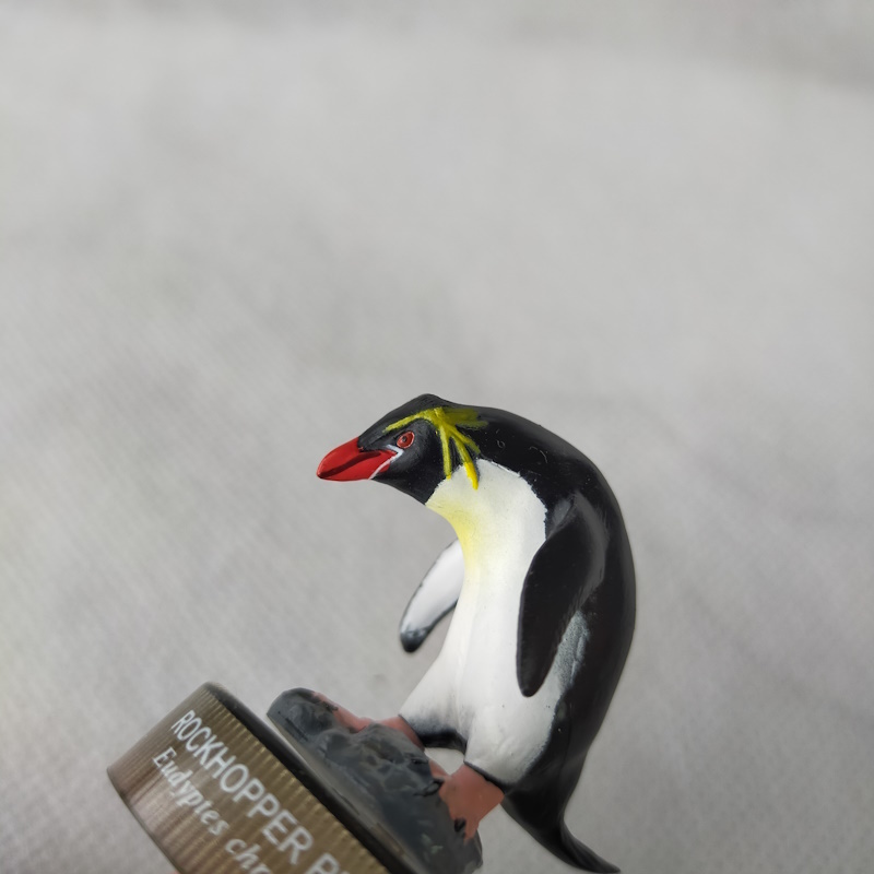 ペンギンズランチ★No.4 イワトビペンギン　Penguin Figure Collection 　Rockhopper Penguin 海洋堂　北陸製菓 ε_画像7