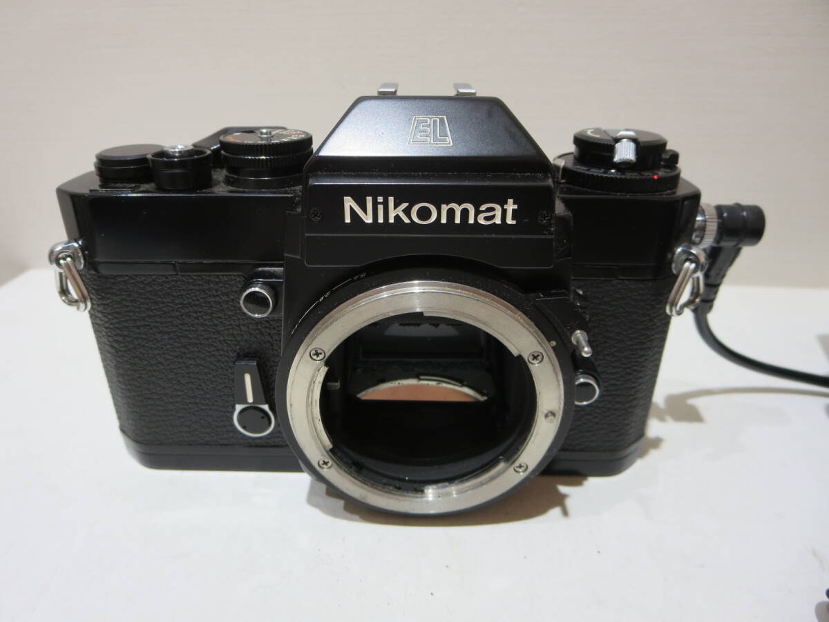 #31082　動作未確認　Nikon ニコンEL　フィルムカメラ　一眼レフカメラ/レンズMedical NIKKOR　メディカルニッコール　1：5.6　ｆ=200ml　_画像2