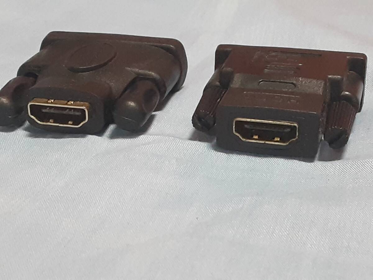 DVI-DーHDMI 変換プラグ 2個セット　中古品_画像5