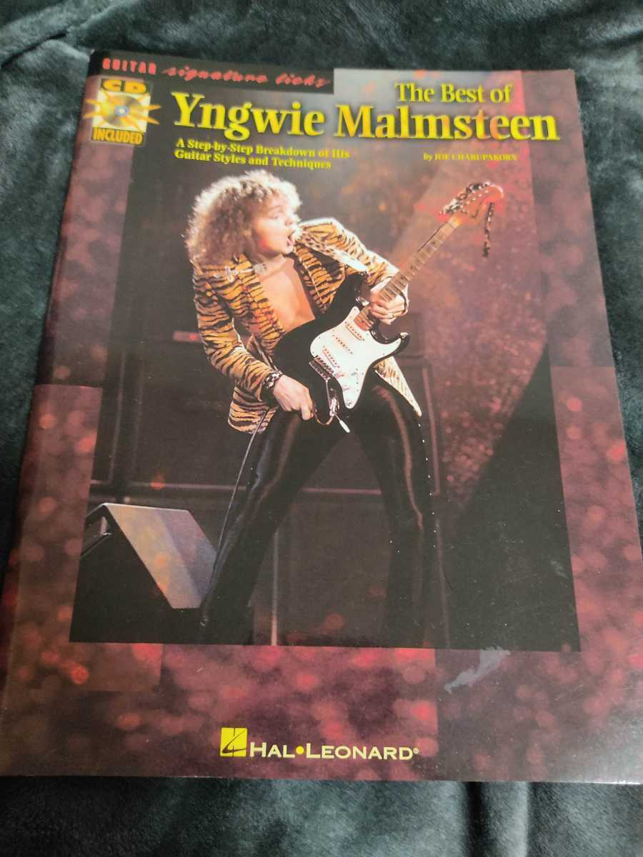 Yngwie Malmsteen ベストオブ『イングヴェイ・マルムステティーン ギター楽譜（TAB.CD付）洋書 ギター抜きの演奏と模範演奏収録ーの画像1