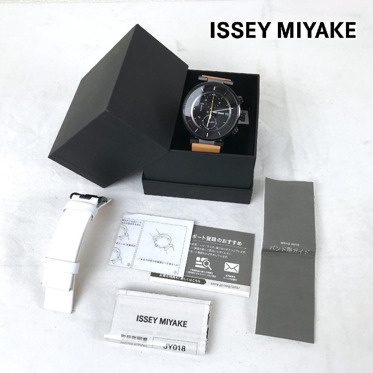 1202【未使用品】 ISSEY MIYAKE イッセイミヤケ クロノグラフ VK67-0010 W ダブリュ 腕時計 Designed by SATOSHI WADA 和田智_画像1