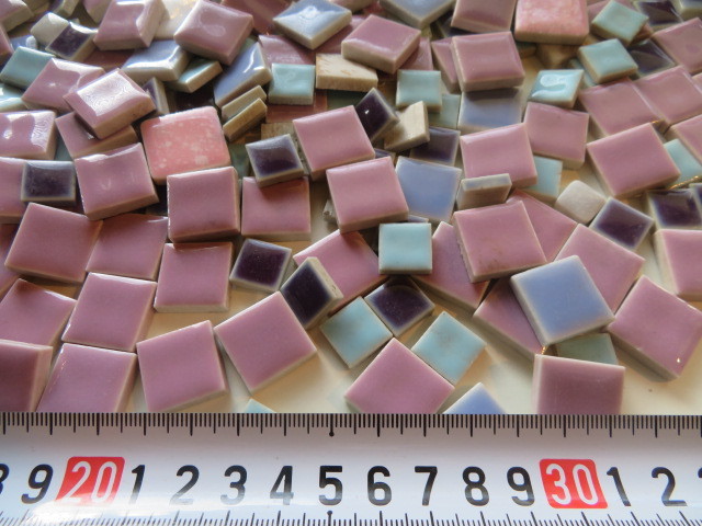  Showa Retro mo The ik tile four angle tile various MIX 1kg entering 