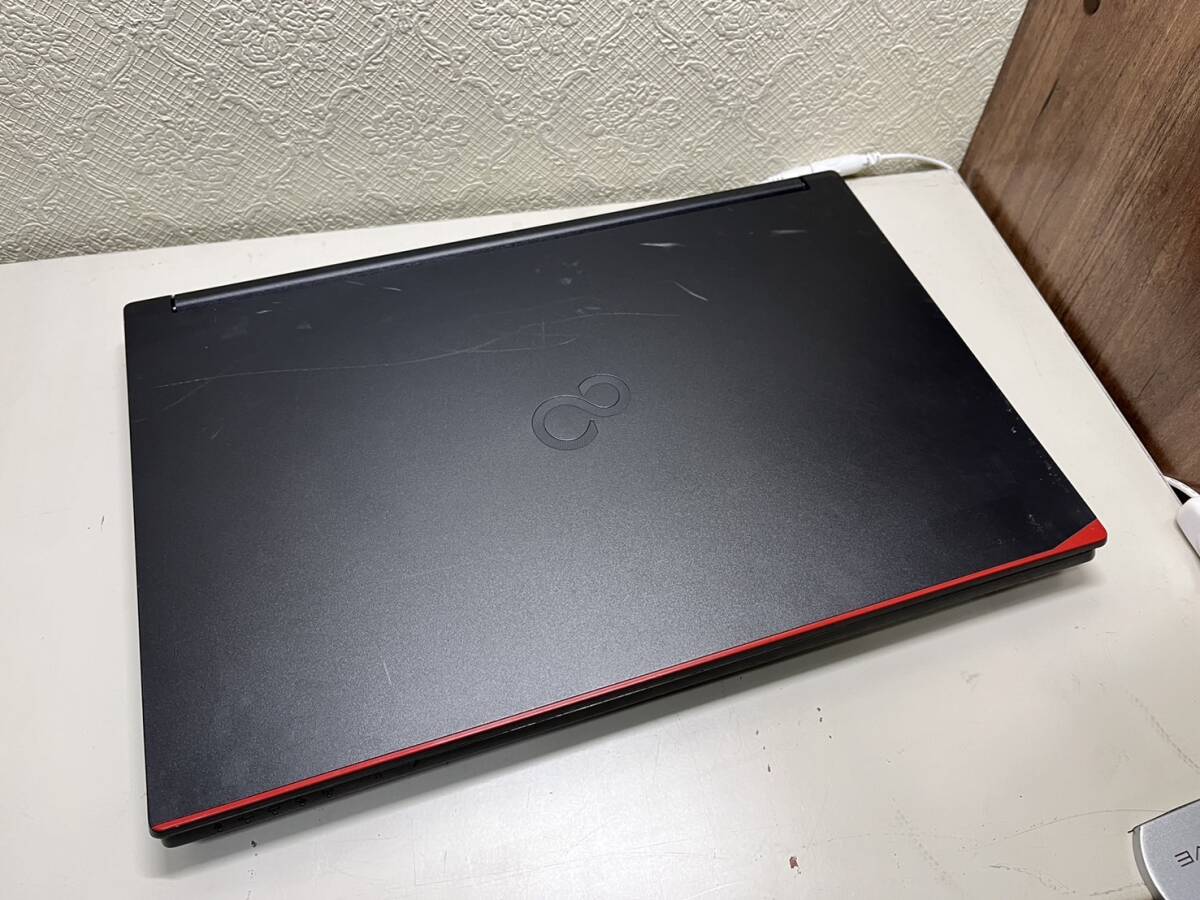 【SSD搭載】富士通 LIFEBOOK A5510/EX windows11/i5-10210U/新品SSD512/メモリ8GB/DVD-RW/高速動作/動作品 【送料無料】YX0190_画像5