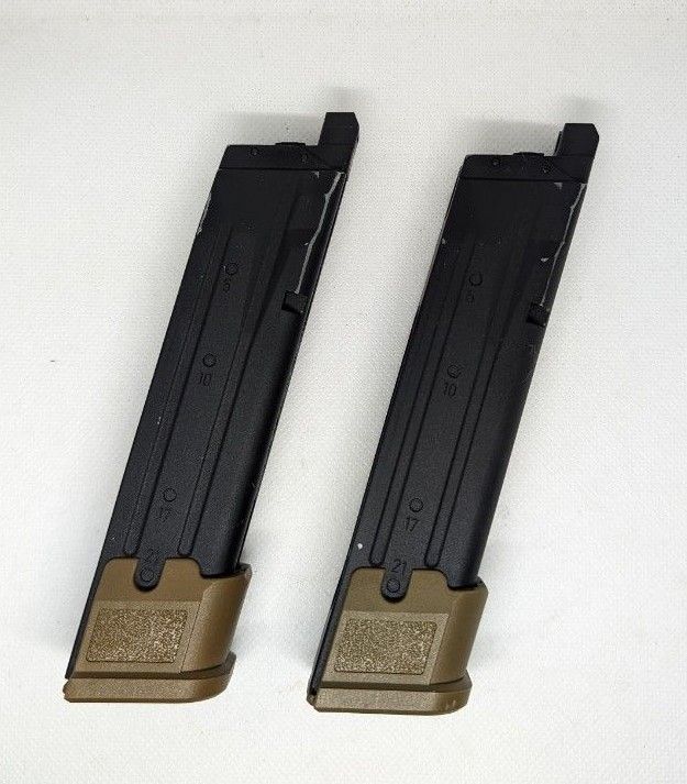 SIG SAUER ProForce M17 CO2 GBB CO2ガスガン用マガジン×2 SIG SAUER ProForce M17 CO2 GBB CO2ガスガン用マガジン×2