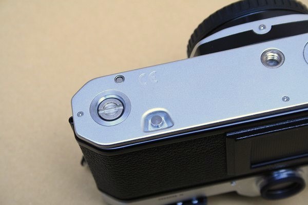 Nikon New FM2 シルバー 希少最後期型 CEマーク入り 動作品_画像9