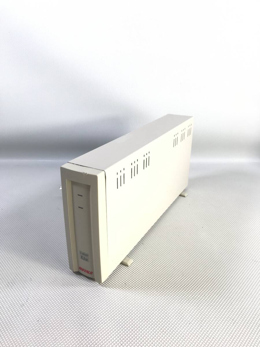 S4260○BUFFALO バッファロー U-SDAT 8.3GB 外付けハードディスク HDD SCSI DSC-UE8.3G PC周辺機器 通電OK 240226_画像1
