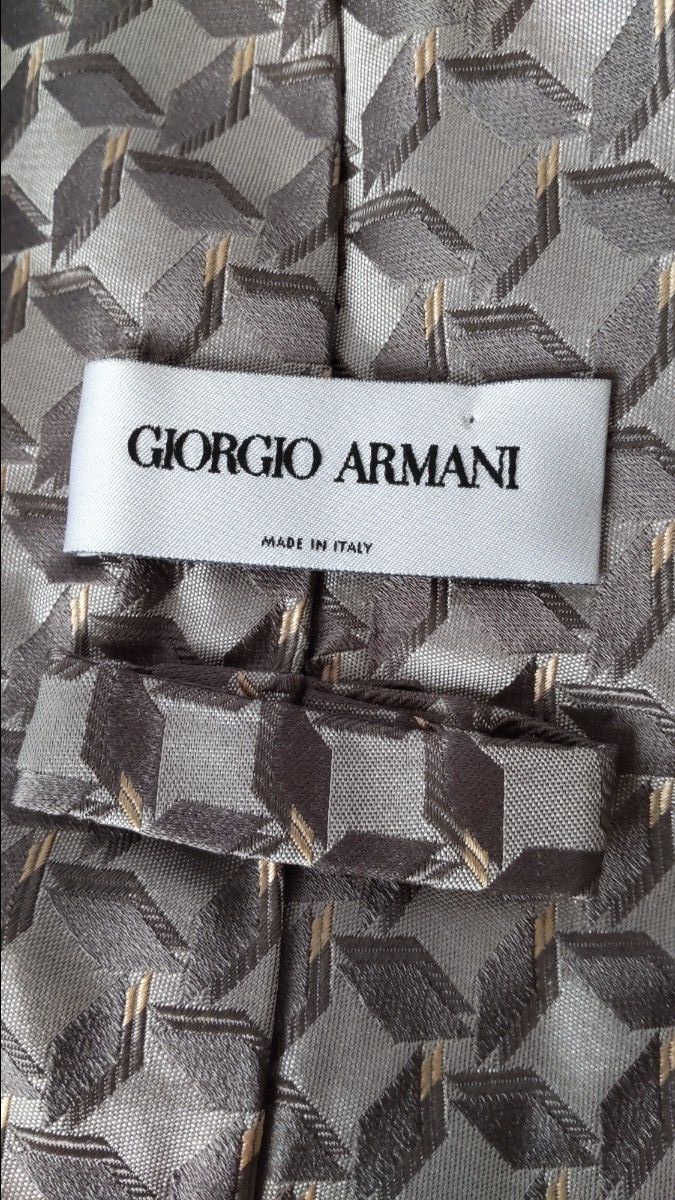 ジョルジオ・アルマーニ　ブランドネクタイ　GIORGIO ARMANI