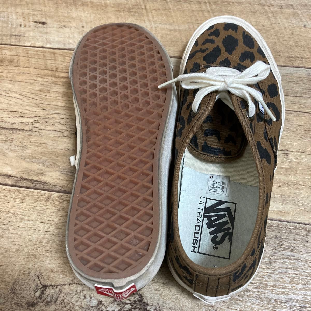 VANS バンズ オーセンティック Authentic 希少 ヒョウ柄 VANS バンズ オーセンティック Authentic 希少 ヒョウ柄