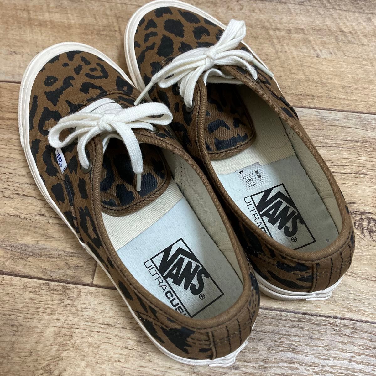VANS バンズ オーセンティック Authentic 希少 ヒョウ柄 VANS バンズ オーセンティック Authentic 希少 ヒョウ柄