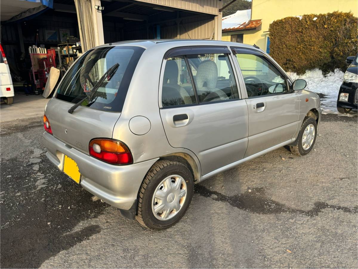 再出品　車検7年4月まで　ヴィヴィオ　4WD マニュアル　5速　走行距離49400ｋｍ　ほぼ新品スタッドレス　KK４　_画像2