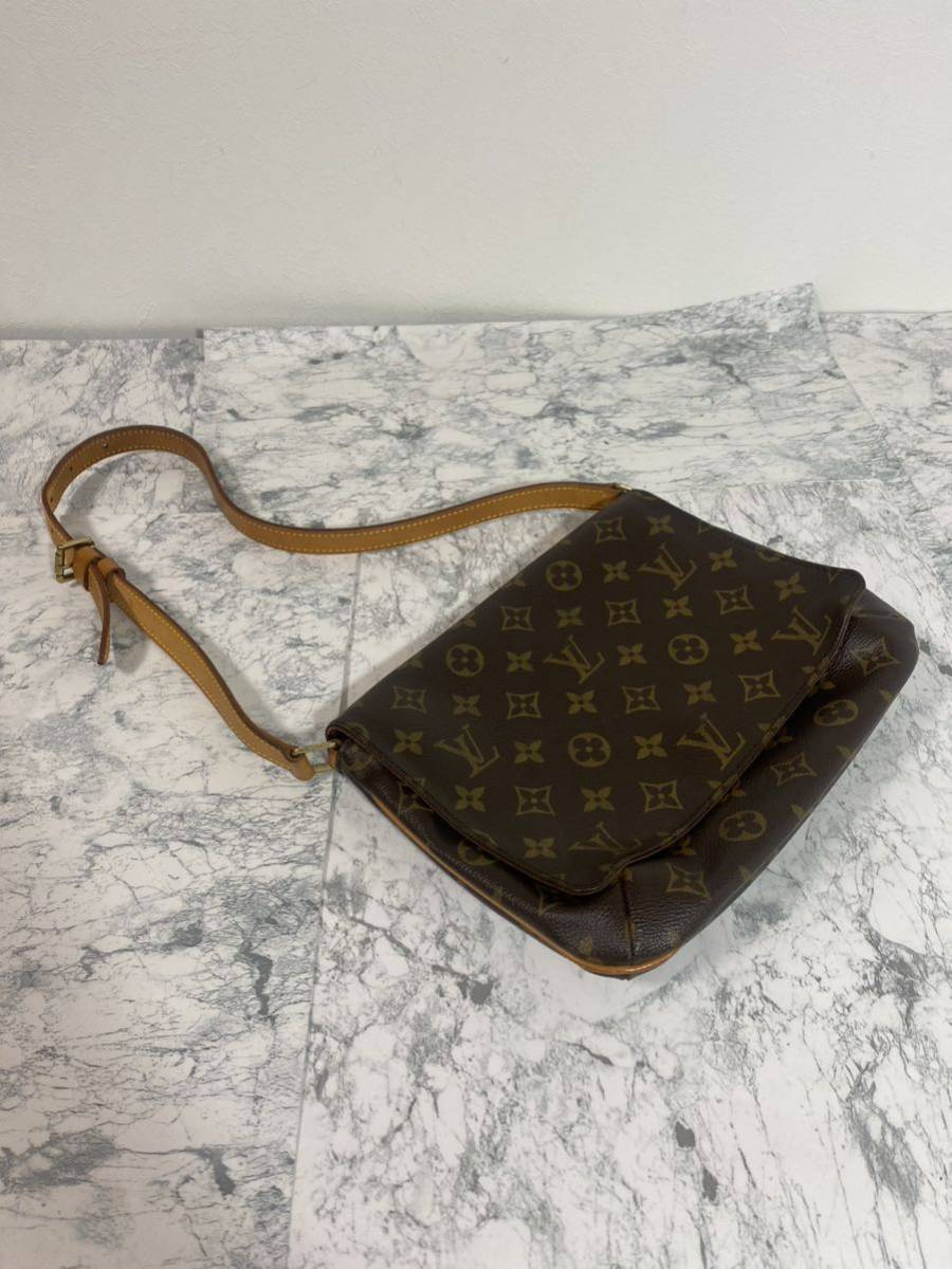 j419 LOUIS VUITTON ルイヴィトン モノグラム ミュゼット・タンゴ ショルダーバッグ _画像1