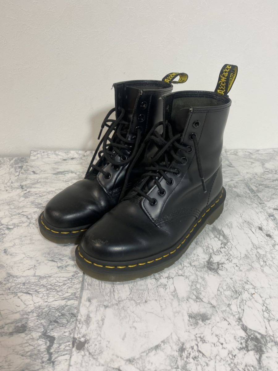 j425 ドクターマーチン Dr.Martens 1460 8ホールブーツ UK5/ブラック _画像1