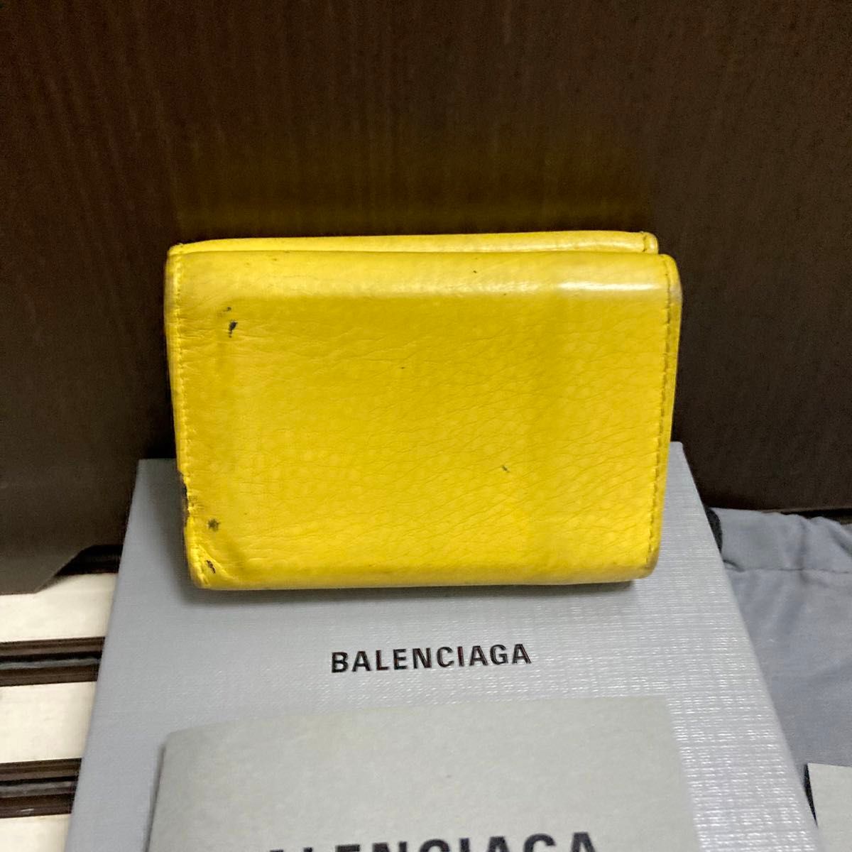 BALENCIAGA バレンシアガ 小物 エブリデイ 財布 三つ折り財布 おしゃれ 箱 保存袋 コンパクトウォレット レディース