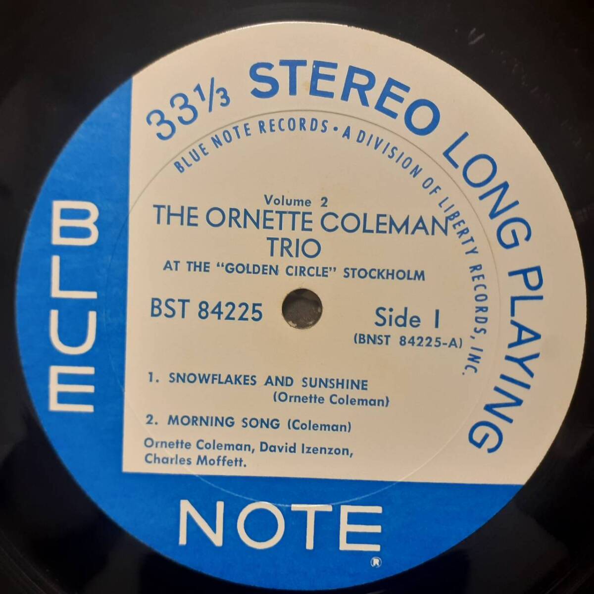 米BLUE NOTE準オリジLP青白VANGELDER刻印 The Ornette Coleman Trio /At The Golden Circle Stockholm Volume Two 1966年 LIBERTY BST84225_画像2