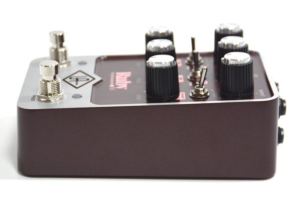 ★新品同様！Universal Audio ユニバーサルオーディオ UAFX Ruby '63 Top Boost Amplifier 元箱付！★_画像6