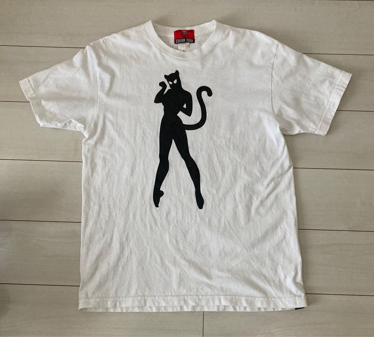 クリームソーダ Tシャツ XLサイズ 立ち猫 ブラックキャッツ クリームソーダ Tシャツ XLサイズ 立ち猫 ブラックキャッツ