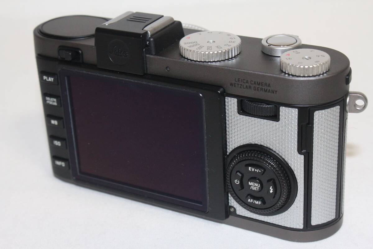 ■元箱入り■ Leica (ライカ) X-E (Typ102) 2.7インチTFT LCD 16.5MP (200-020)_画像4