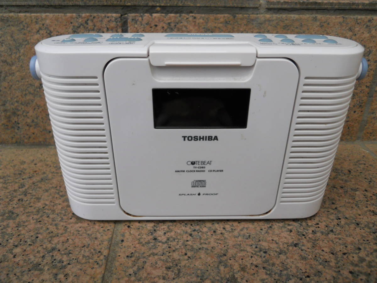 TOSHIBA 防水CDクロックラジオ CUTEBEAT ホワイト TY-CDB5(W)中古_画像1