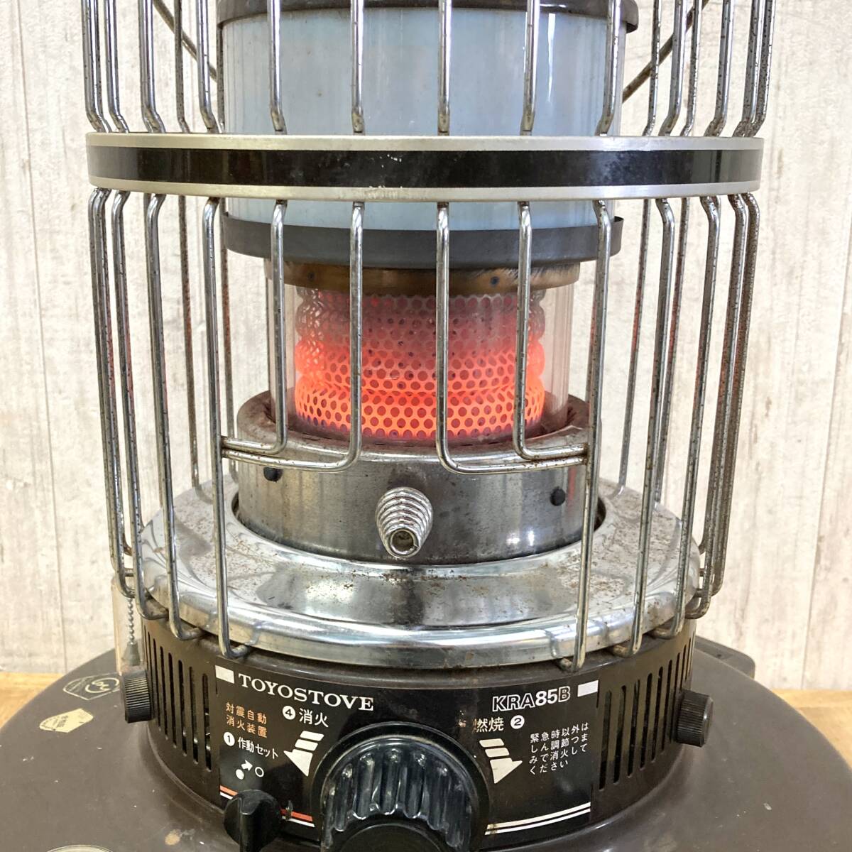 ▼TOYOSTOVE KRA-85B 石油ストーブ しん上下式 暖房器具 昭和レトロ だるまストーブ トヨストーブ 訳あり_画像6