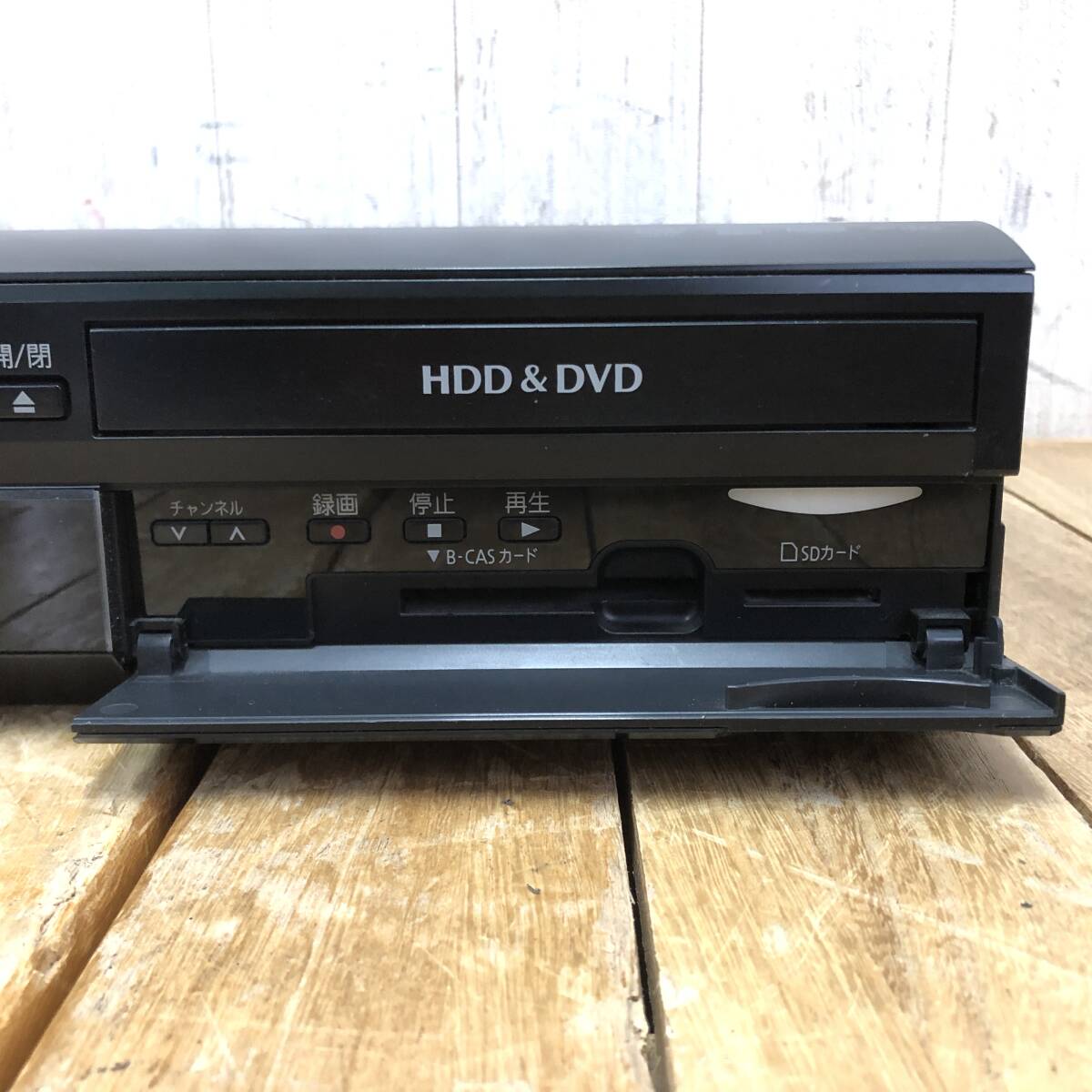 ▼【通電OK】Panasonic DMR-XP22V HDD搭載VHS一体型 ハイビジョン HDD/DVD/VHS レコーダー 映像機器 パナソニック B-CAS/リモコン付き_画像6