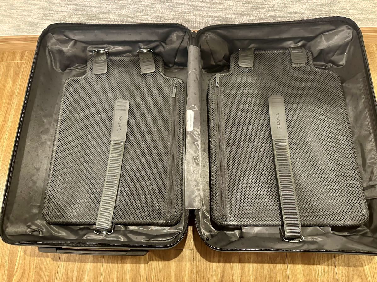 【美品】RIMOWA リモワ エッセンシャル キャビン Essential Cabin 36L 機内持ち込み可 4輪 スーツケース キャリーケース_画像7