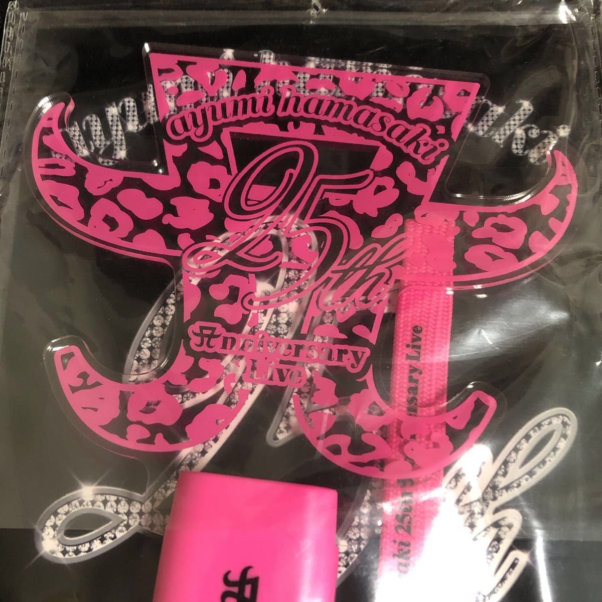 激レア 浜崎あゆみ 25th ライブ限定 Aマーク ヒョウ柄 ネオン 激レア 浜崎あゆみ 25th ライブ限定 Aマーク ヒョウ柄 ネオン