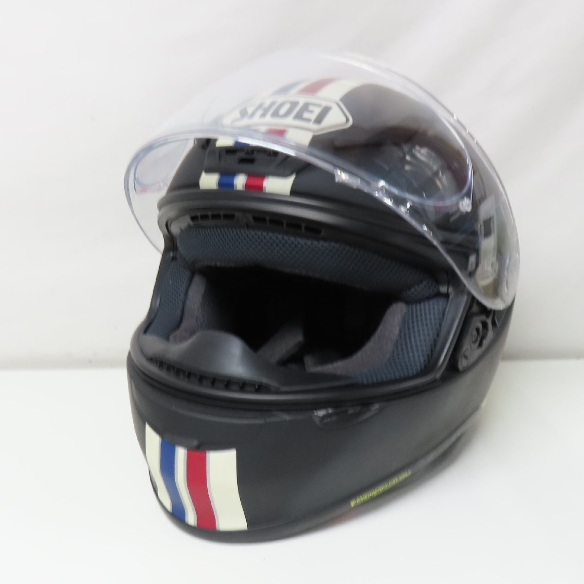 【中古美品】SHOEI ショウエイ Z-7 EQUATE フルフェイスヘルメット Mサイズ イクエート 人気 バイク 二輪 オートバイ ツーリング_画像2