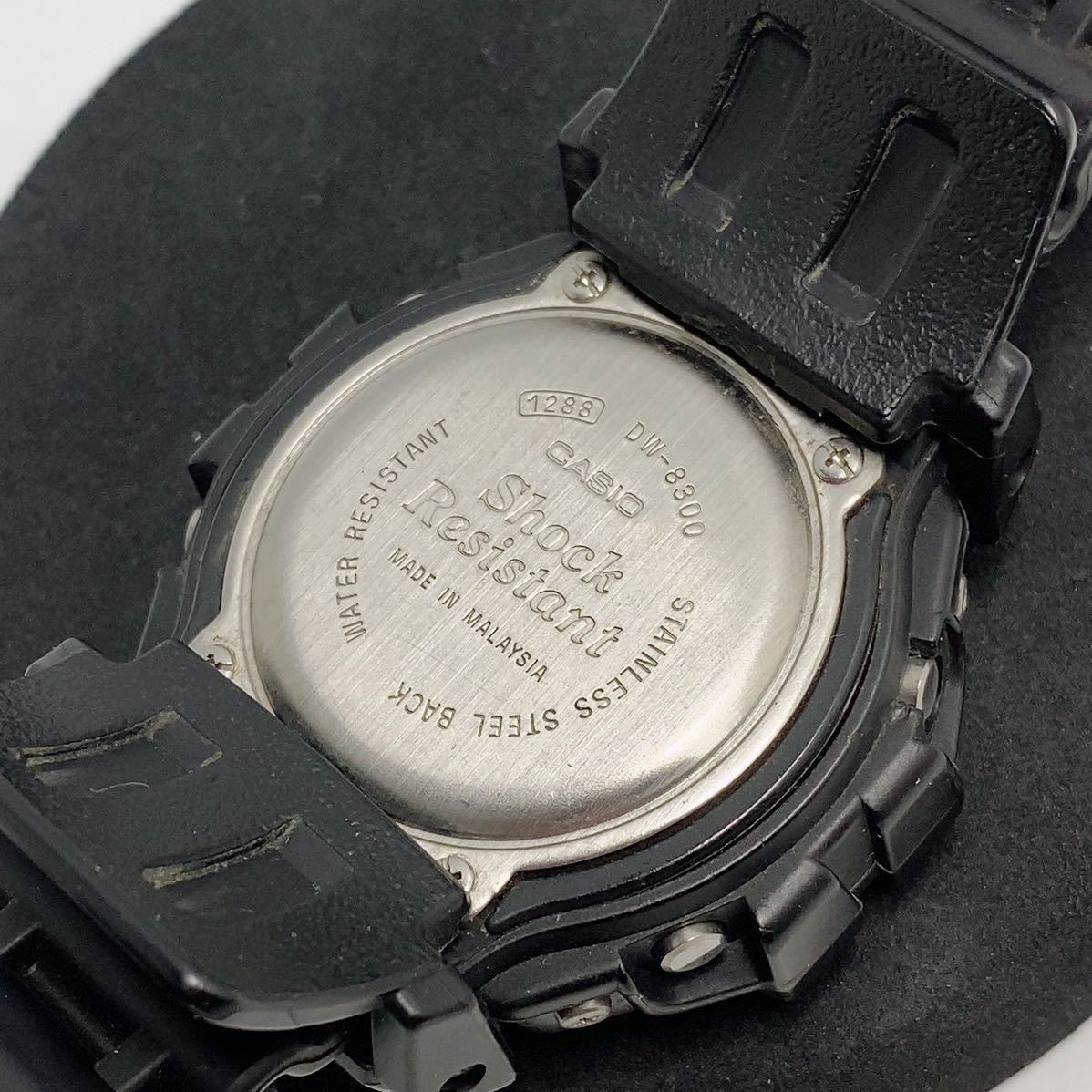 カシオ CASIO G-SHOCK DW-8300 ガンダム 2台目 インラインホッキー デジタル メンズ 腕時計 稼働品 _画像5