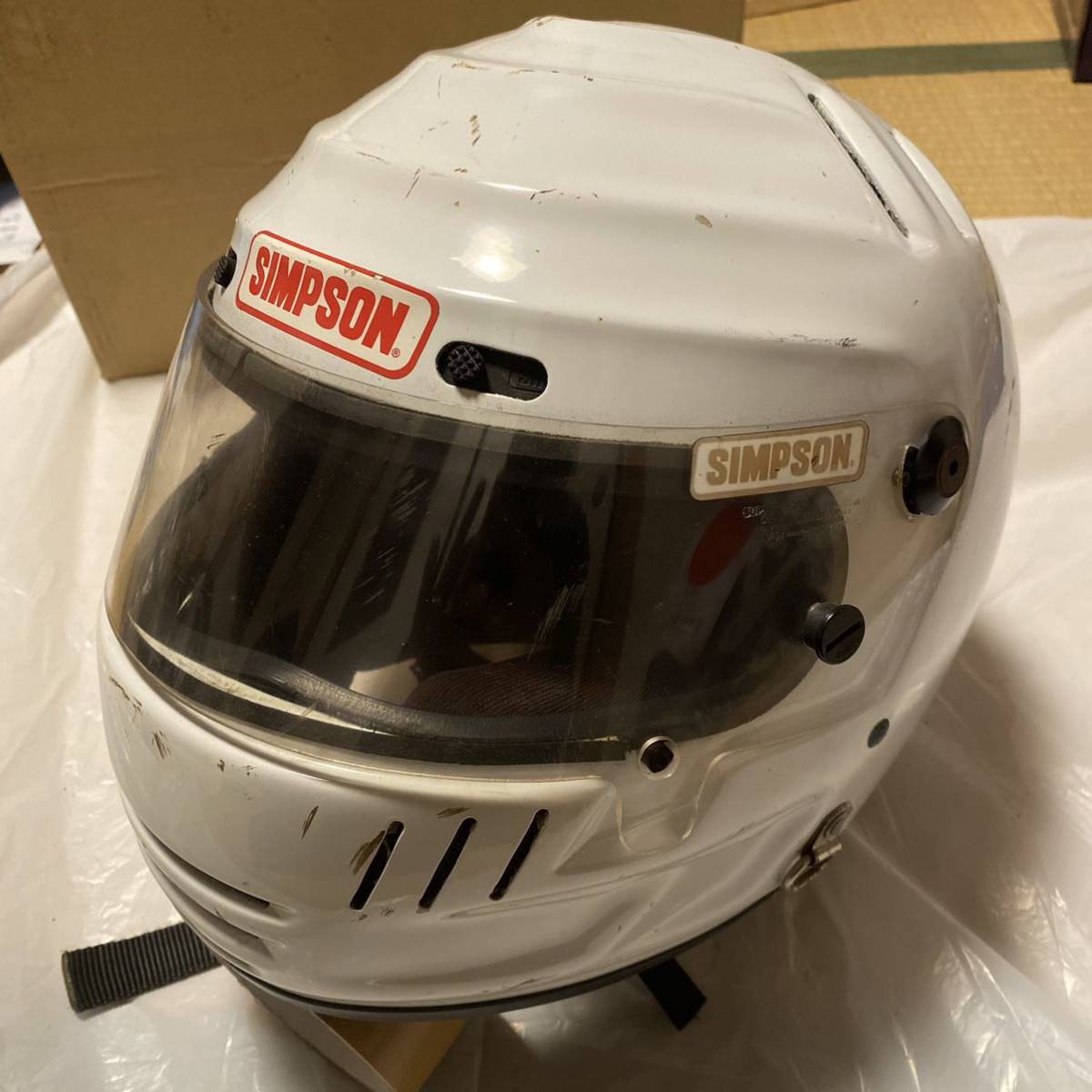  редкий подлинная вещь SIMPSON full-face шлем белый Simpson старый техосмотр "shaken" Shoei ARAI 4 колесо 2 колесо размер 60 L XL Vintage 