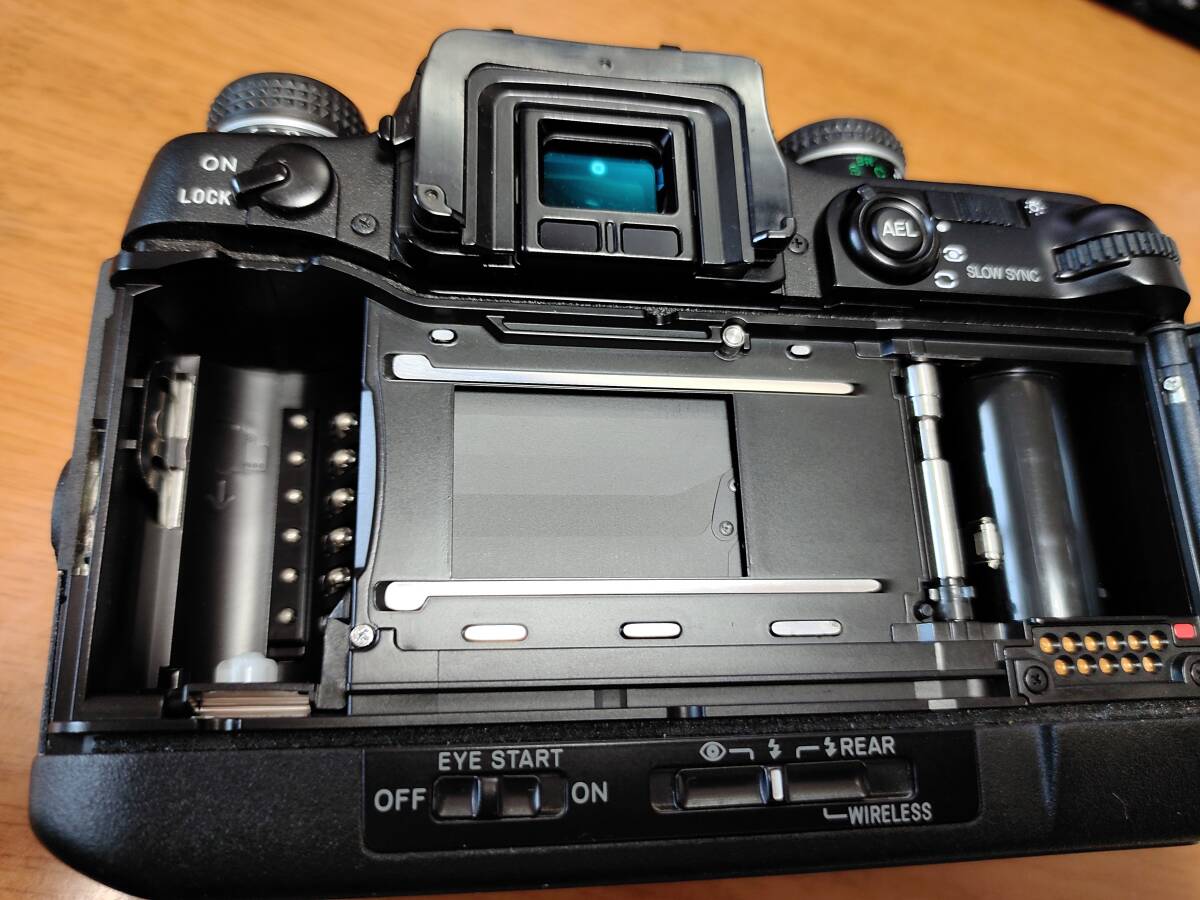 【送料無料】MINOLTA ミノルタ α-9 ボディ AF一眼レフ ジャンク品_画像5