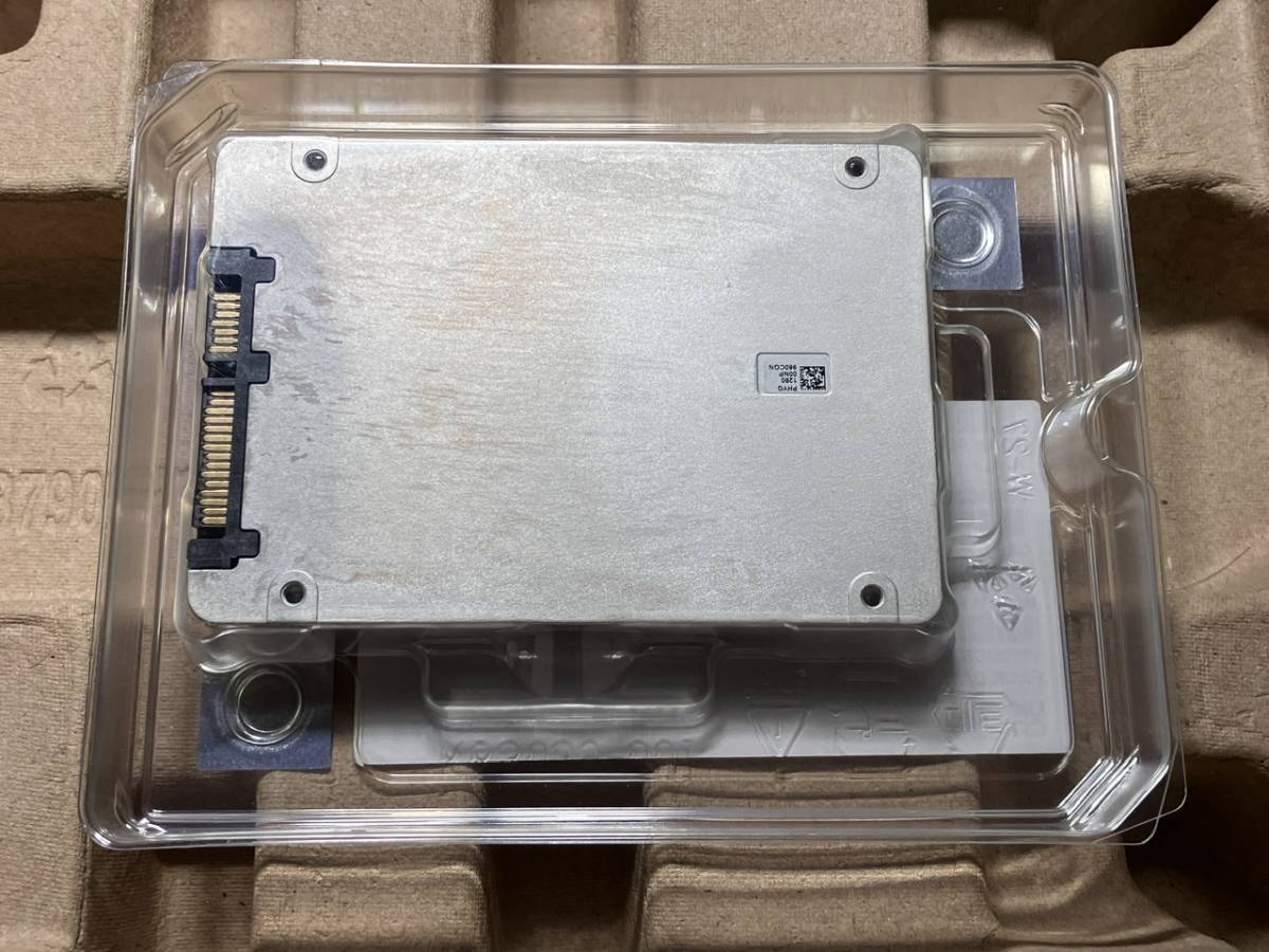 Intel DC S4610 960GB 3D NAND SSD SATA 2.5 inch 企業向け 高耐久 1TB 級_画像2