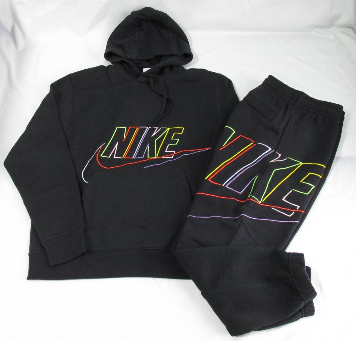 《新品・未使用》NIKE　ナイキ　上下 セットアップ　スウェット　パーカー　ジョガーパンツ　裏起毛　XL